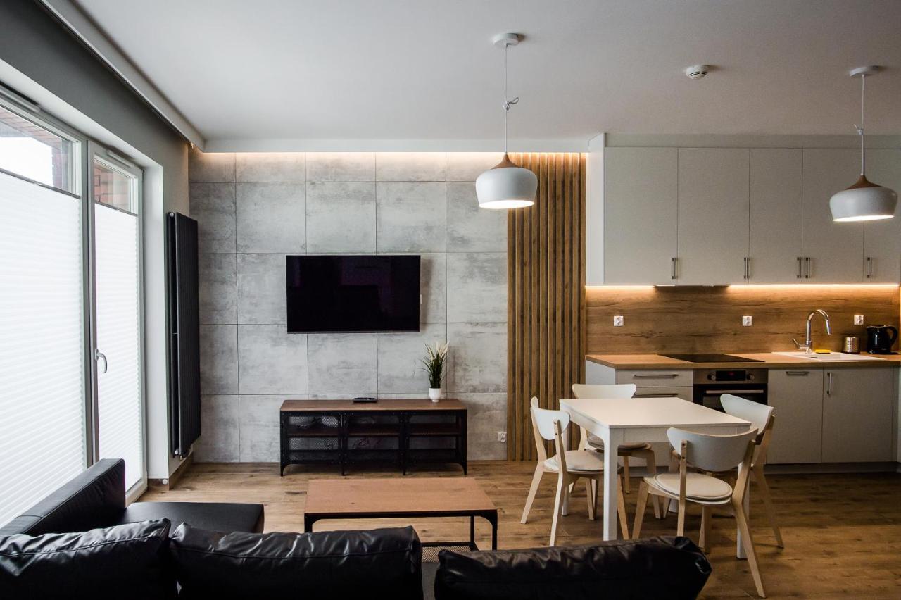 Shipyard Gdansk Apartment - Free Private Parking Exterior photo