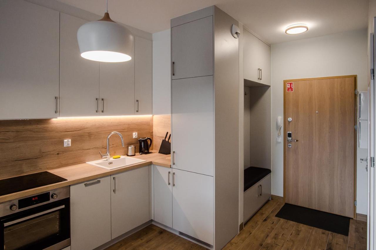 Shipyard Gdansk Apartment - Free Private Parking Exterior photo